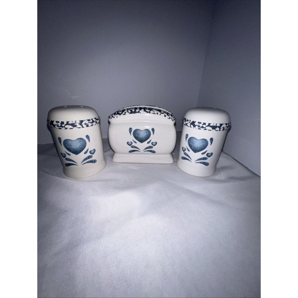 3 Pc Vtg Jay Import/Corelle Blue Sponge Heart Napkin holder Salt/Pepper Shaker